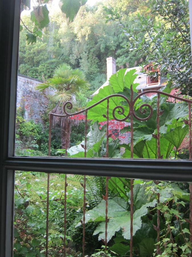 Le Murmure De La Falaise Bed and Breakfast Beaumont-le-Roger Εξωτερικό φωτογραφία