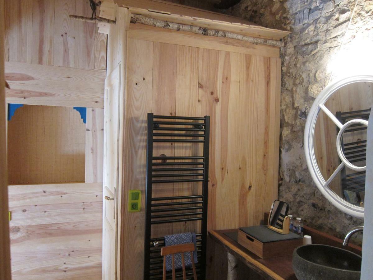 Le Murmure De La Falaise Bed and Breakfast Beaumont-le-Roger Εξωτερικό φωτογραφία
